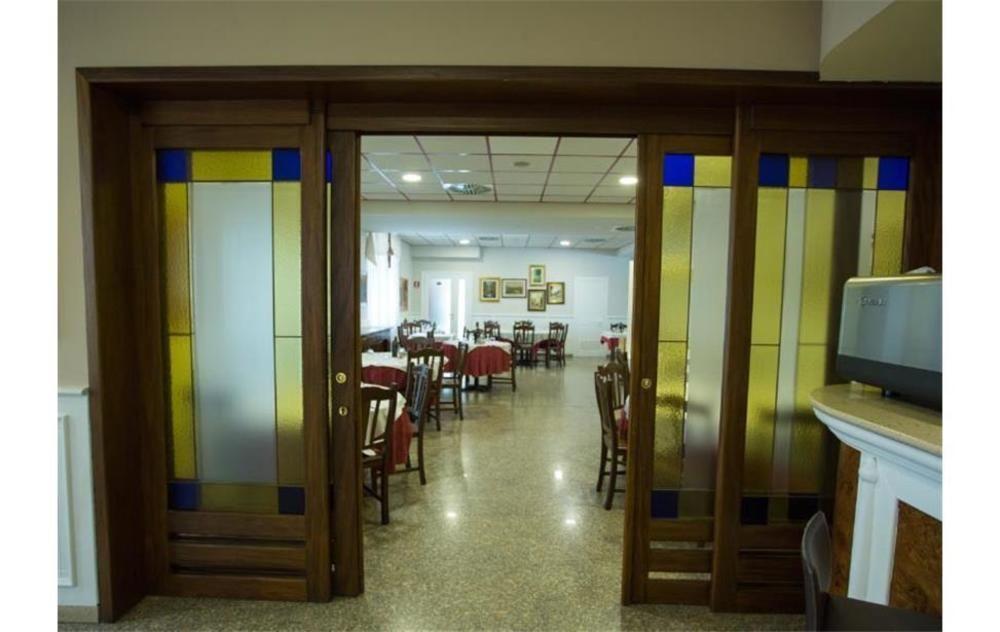 Hotel Vazzana Volpiano Exterior photo